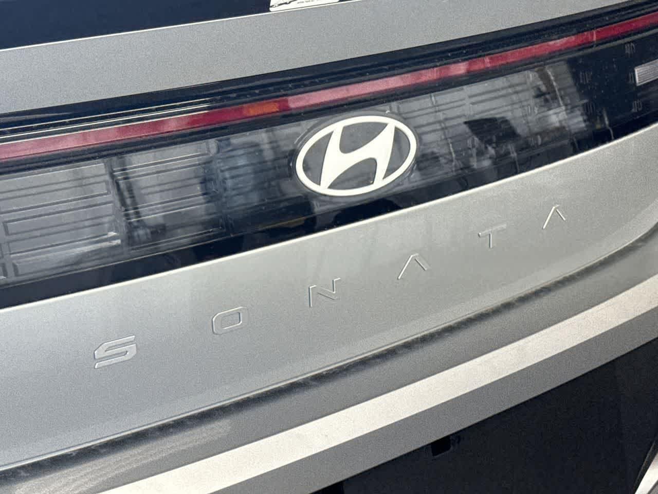 New 2026 Aero Silver Hyundai SE image 39