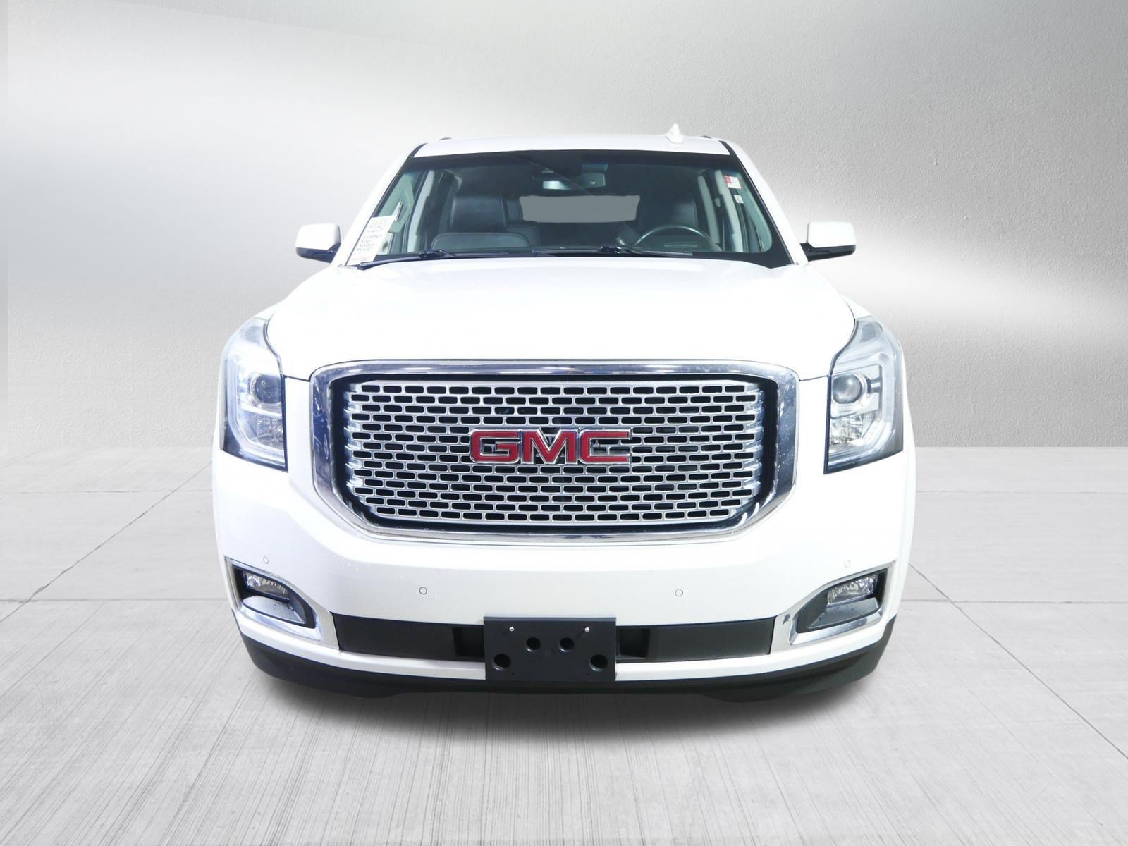 Used 2017 GMC Yukon Denali with VIN 1GKS2CKJXHR125657 for sale in Brooklyn Center, Minnesota