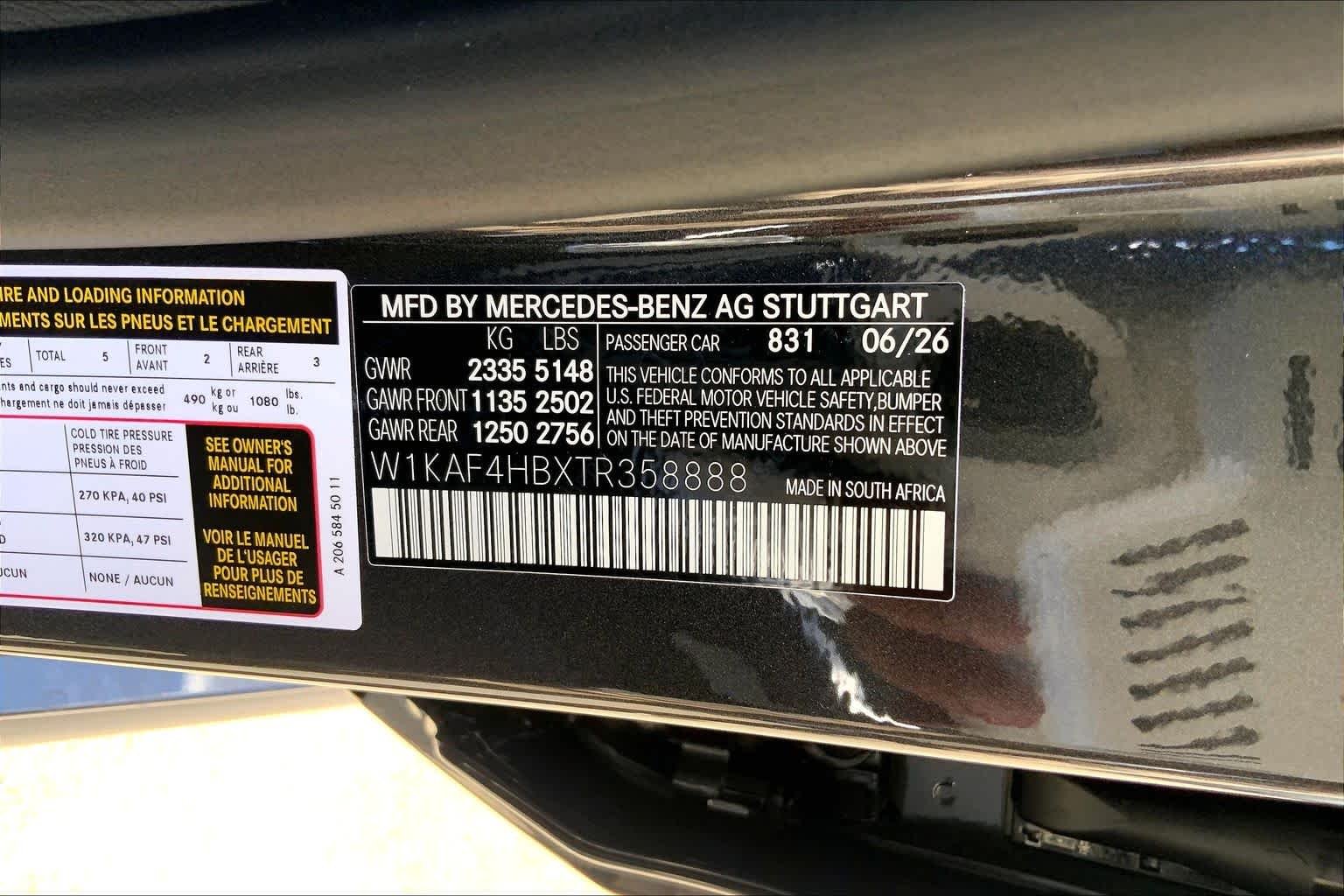 New 2026 Graphite Grey Metallic Mercedes-Benz C 300 image 18