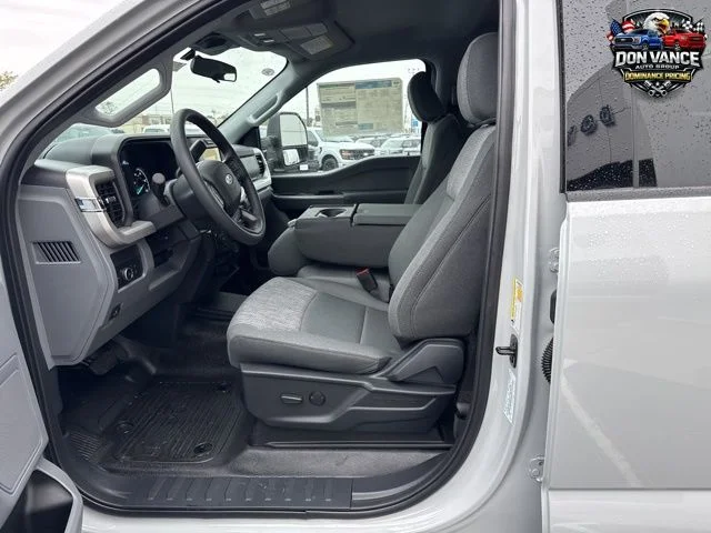 New 2026 Avalanche Ford F-250® XLT image 10