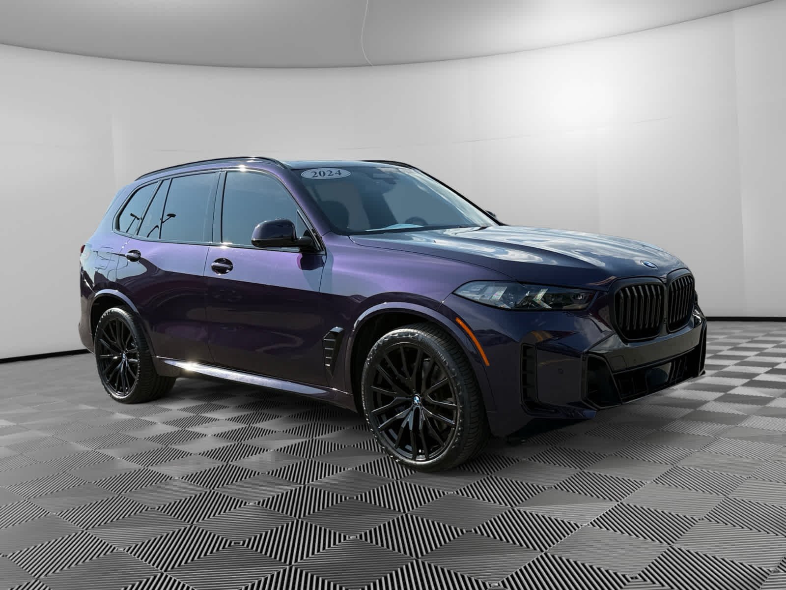 Used 2024 Technoviolet Metallic BMW xDrive40i image 3