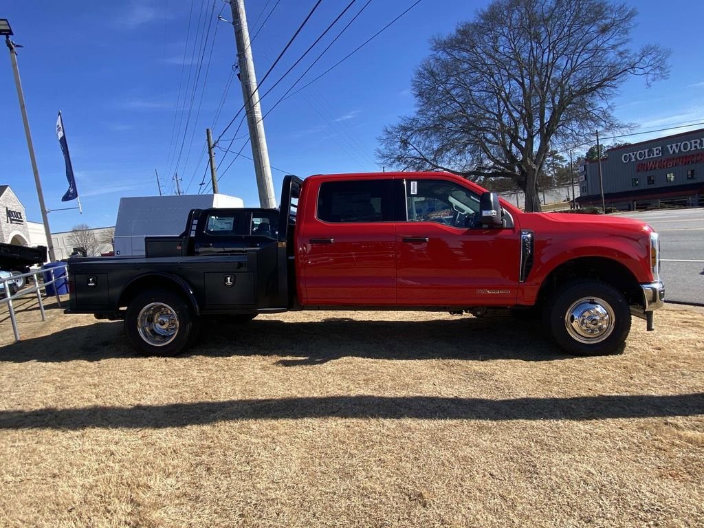 New 2026 Race Red Ford F-350® XLT image 2