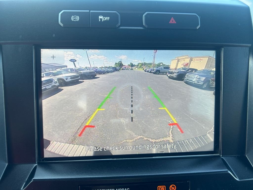 Used 2022 White Ford XLT image 18