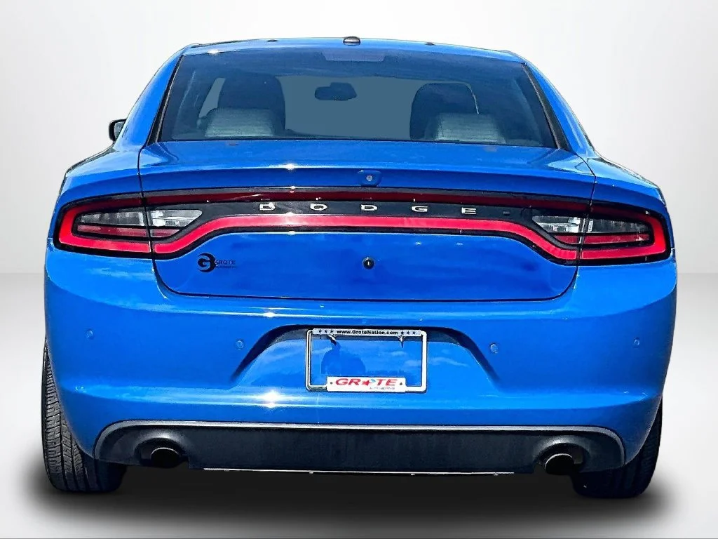 Used 2020 Blue Dodge Police image 4