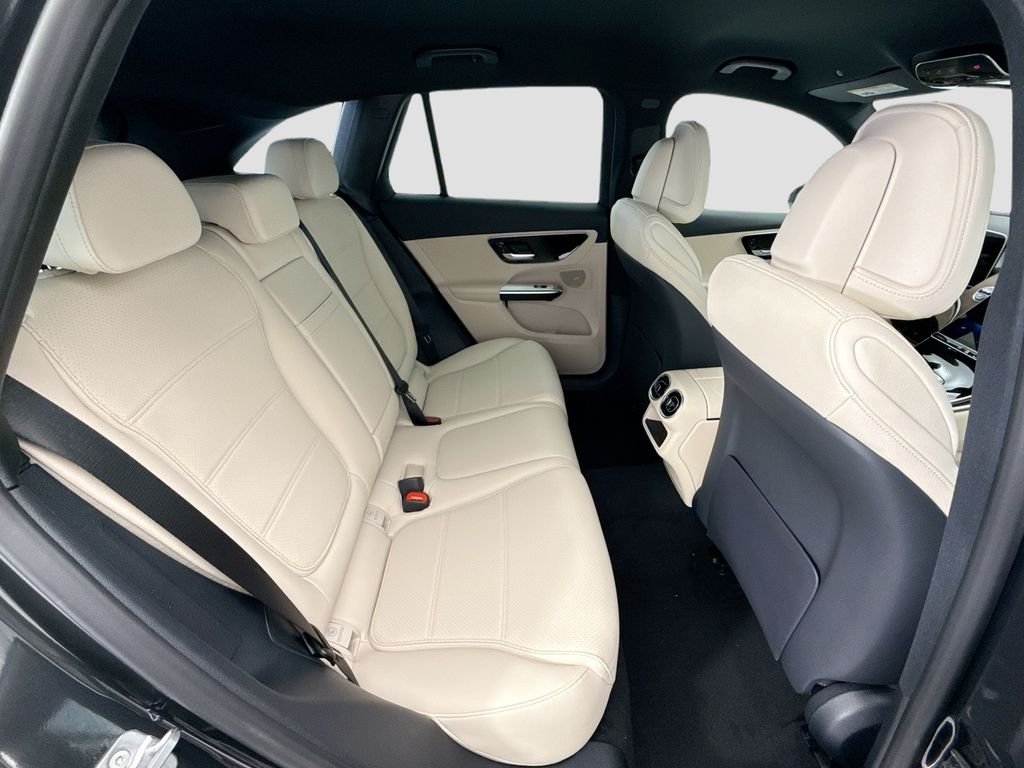 New 2026 Graphite Grey Metallic Mercedes-Benz GLC 300 image 21