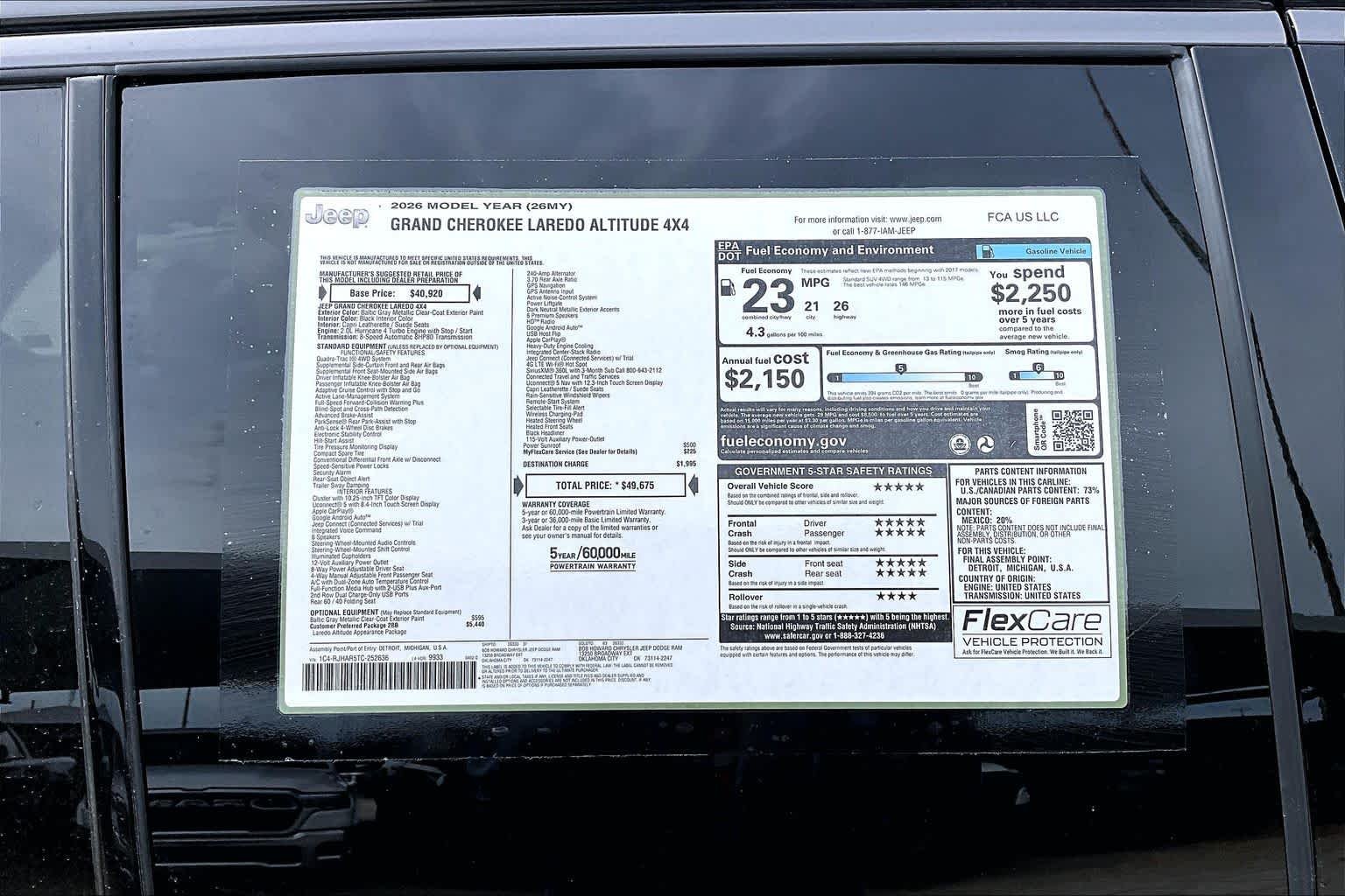 New 2026 Baltic Gray Metallic Clear-Coat Exterior Paint Jeep Laredo Altitude image 17