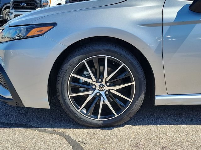 Certified Used 2023 Celestial Silver Metallic Toyota SE image 9