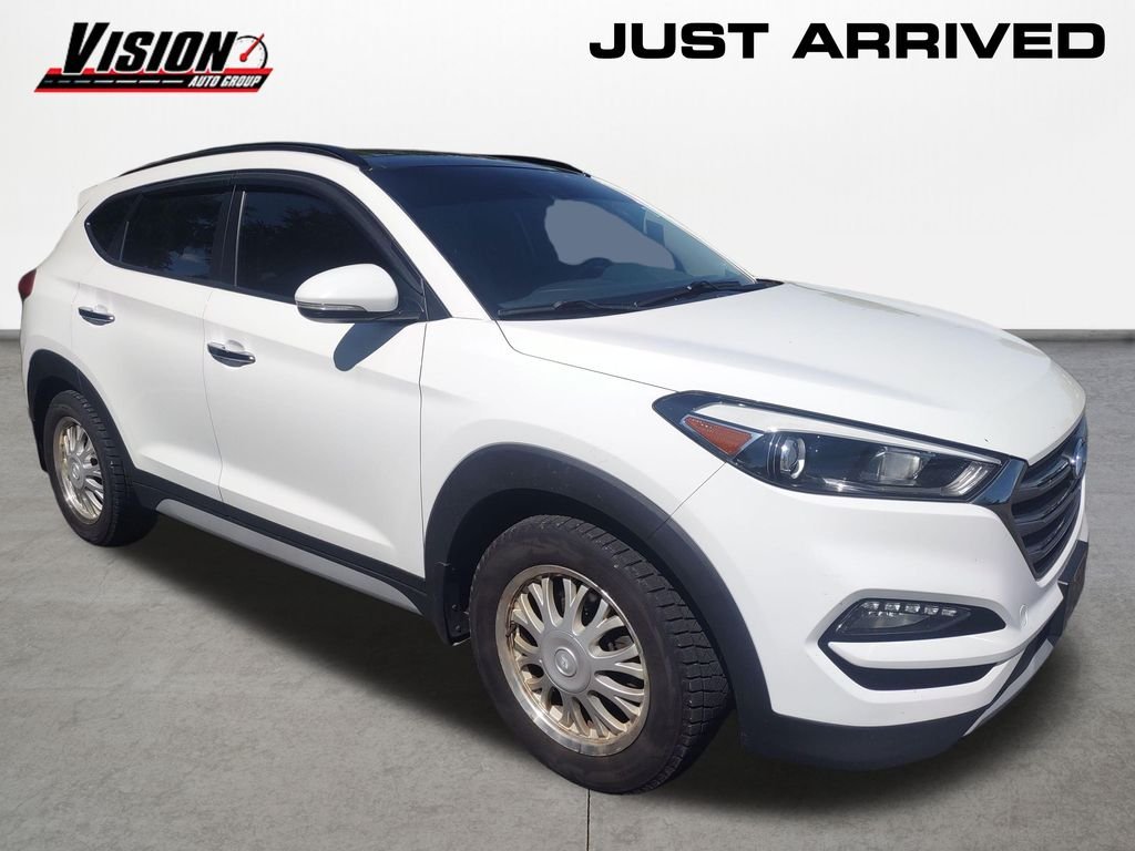 Used 2018 White Hyundai Limited image 7