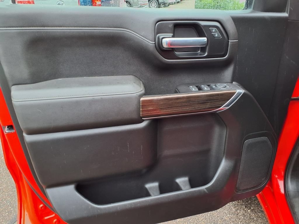 Used 2021 Red Chevrolet LT Trail Boss image 17