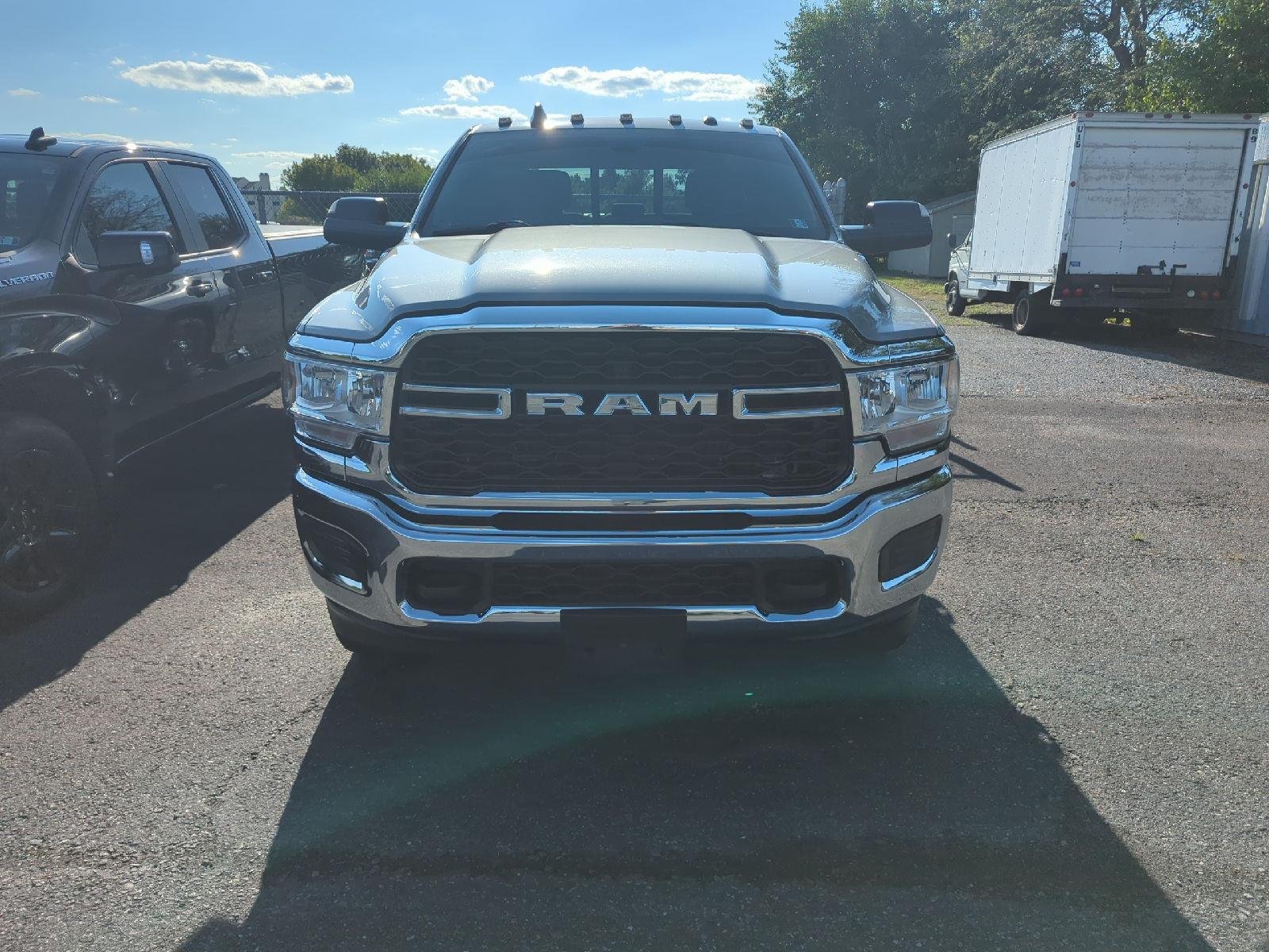 Used 2021 Billet Silver Metallic Clearcoat Ram Tradesman image 2