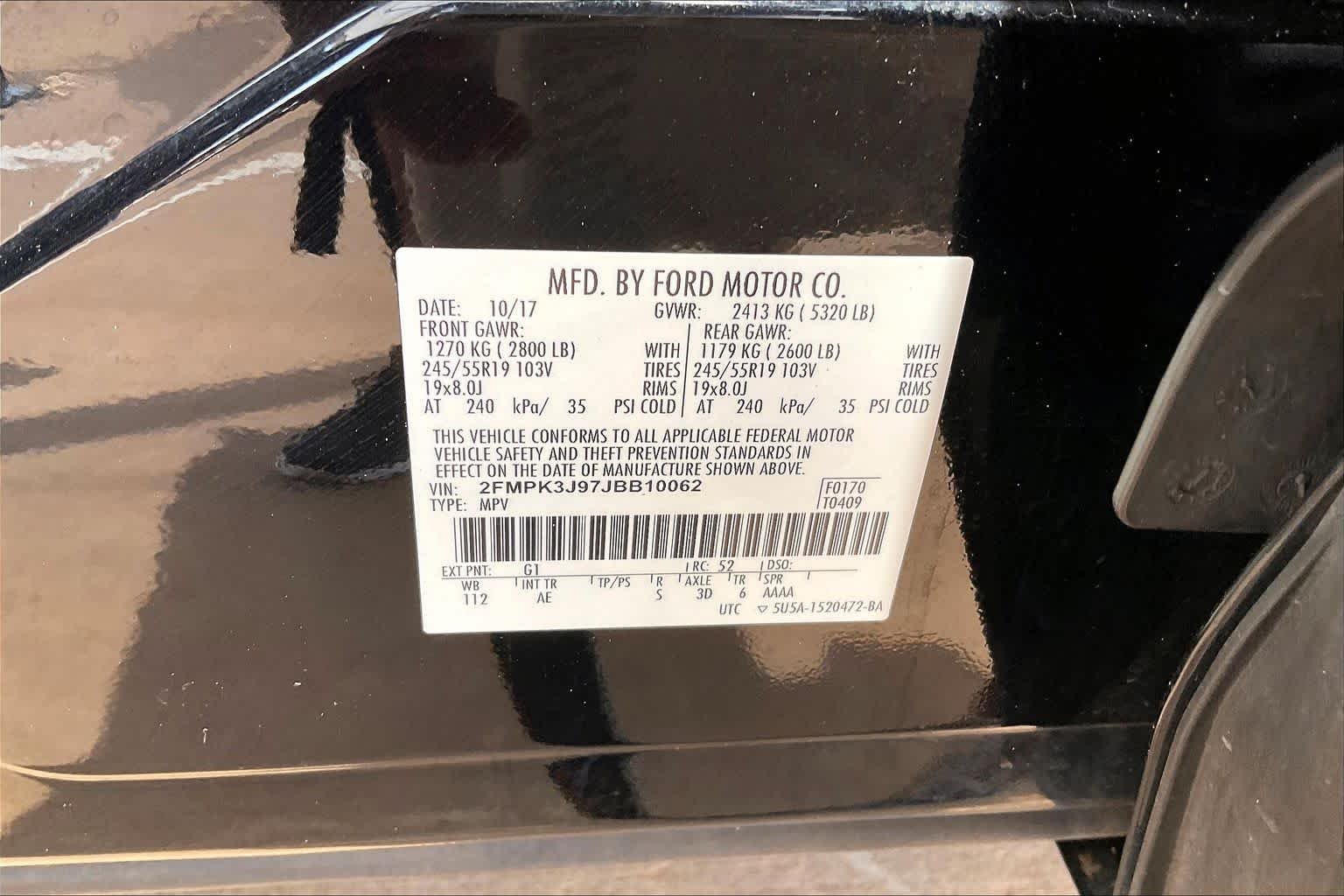 Used 2018 Shadow Black Ford SEL image 33