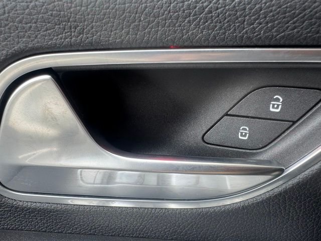 Certified Used 2025  Mercedes-Benz GLS 450 image 9