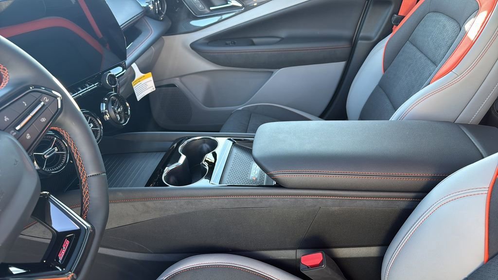 2026 Chevrolet Blazer EV SS - Photo 11