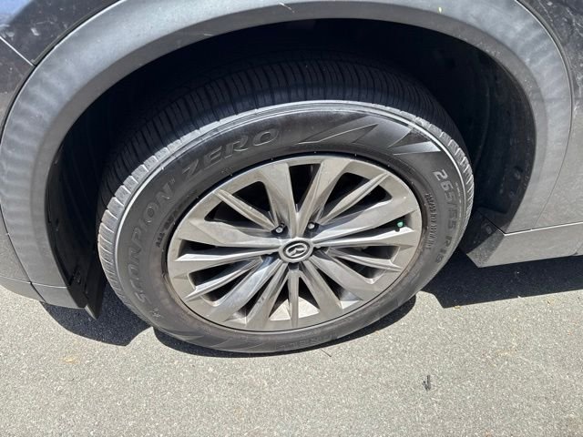 Used 2024 Gray Mazda Preferred image 3
