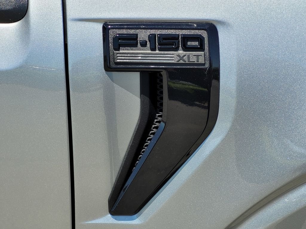 New 2026 Silver Ford XLT image 5