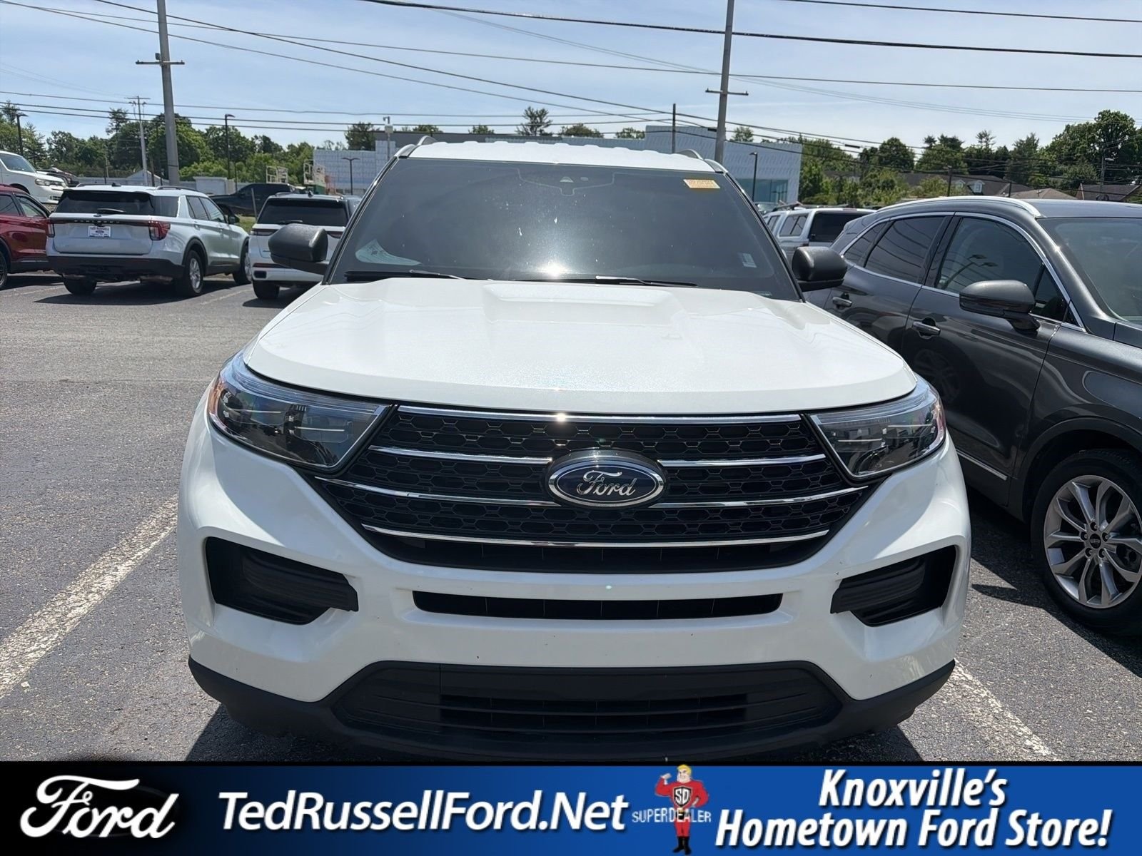 2023 Ford Explorer XLT 4WD's photo