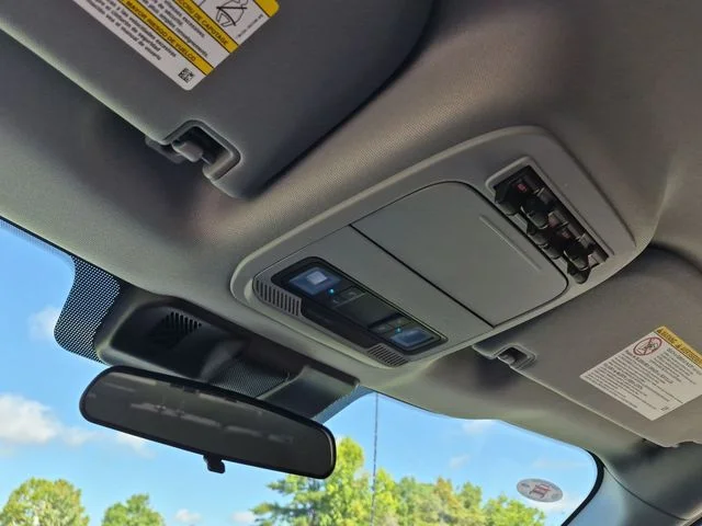 Used 2024 White Ford XL image 28