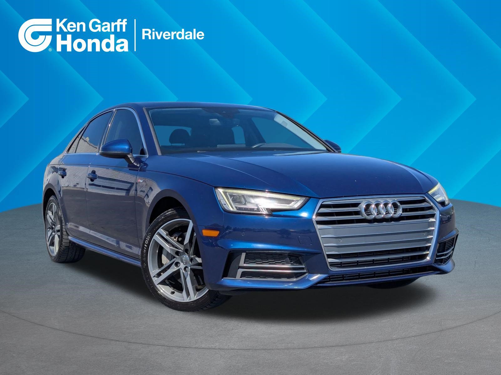 2018 Audi A4 2.0T quattro S tronic Premium Plus's photo