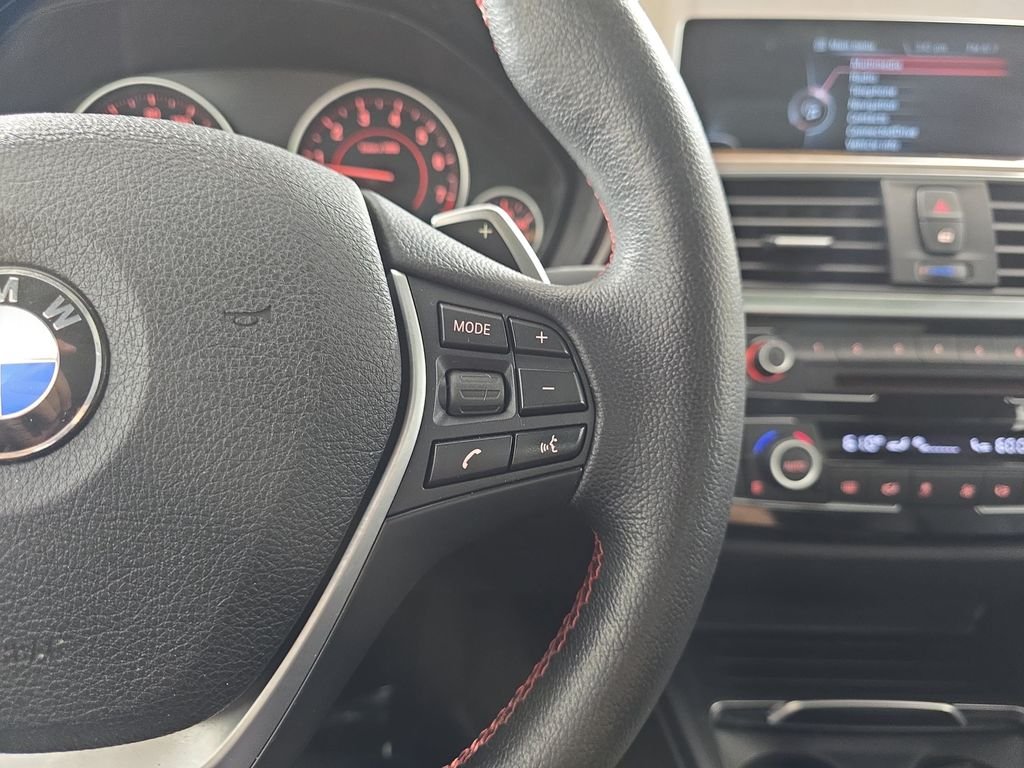 Used 2016 Black Sapphire Metallic BMW 340i xDrive image 20