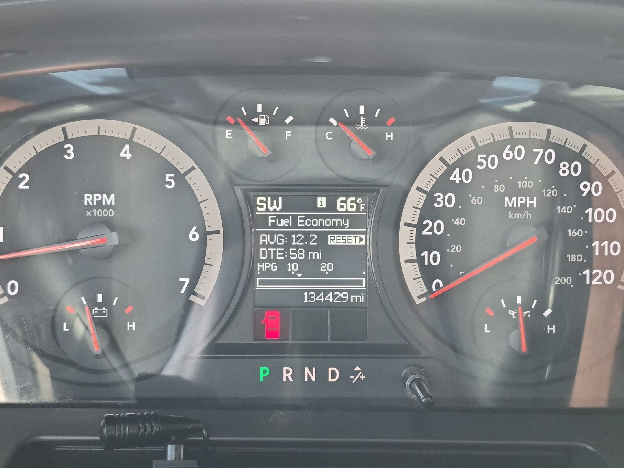 Used 2012  Ram Sport image 19