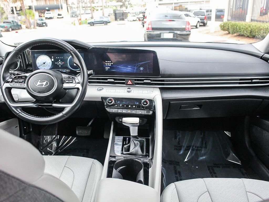 Used 2024 White Hyundai Limited image 13