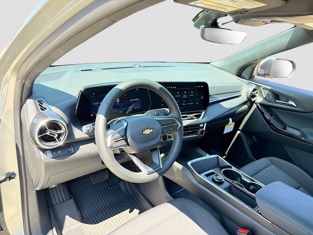 2026 Chevrolet Equinox LT - Photo 10