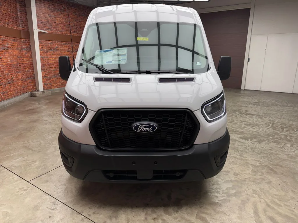 New 2026 Oxford White Ford Cargo Van image 13