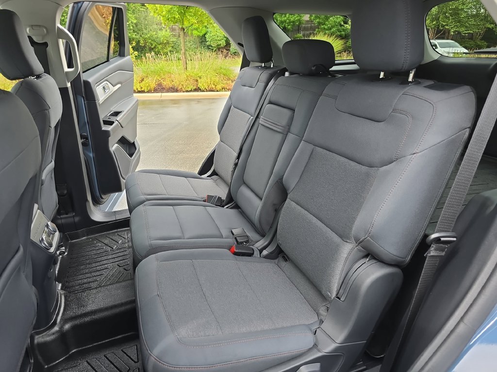 Used 2025 Blue Ford Active image 15