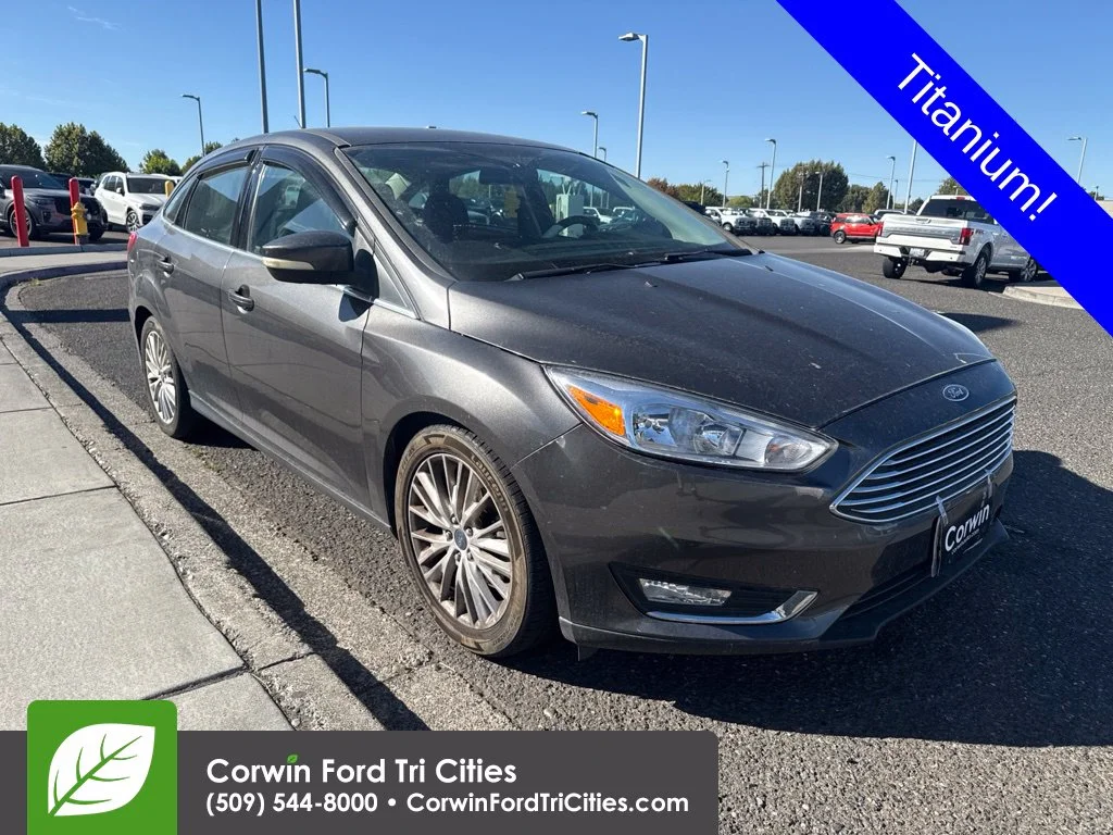 Used 2015 Gray Ford Titanium image 1