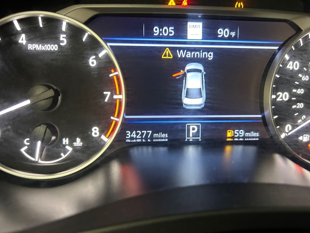 Used 2024 White Nissan 2.5 SV image 10