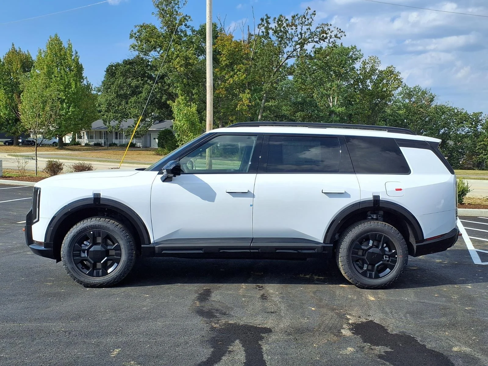 New 2027 Glacial White Pearl Kia X-Pro SX Prestige image 12