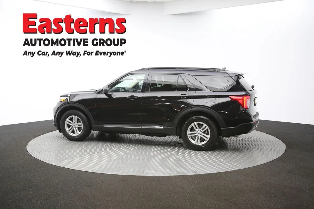 Used 2023 Black Ford XLT image 61