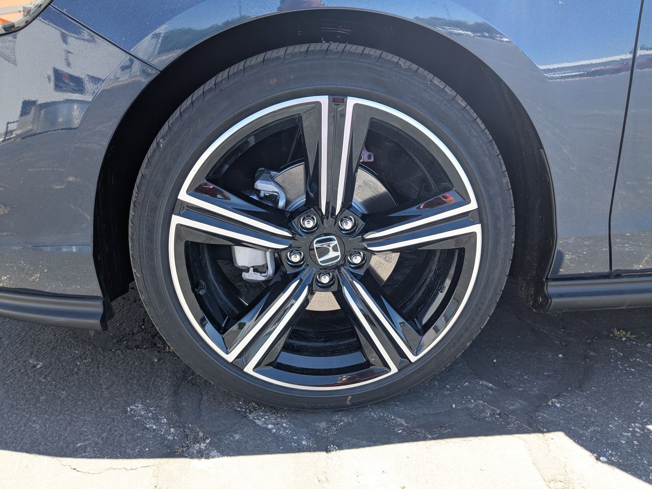 New 2026 Canyon River Blue Metallic Honda SE image 17