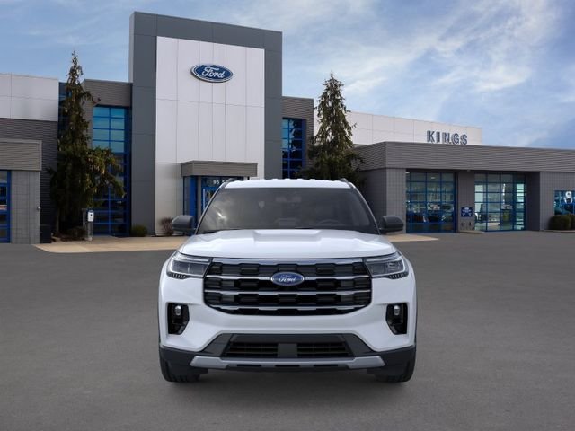 New 2026 Space White Metallic Ford Active image 6