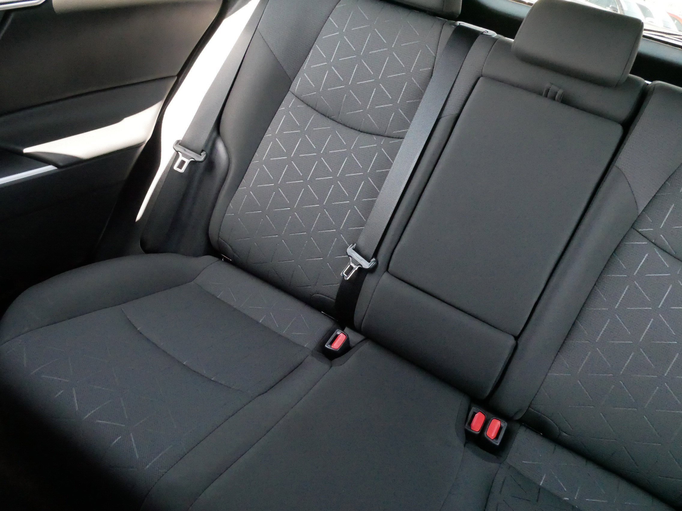 Used 2022 MAGNETIC GRAY M Toyota XLE image 12