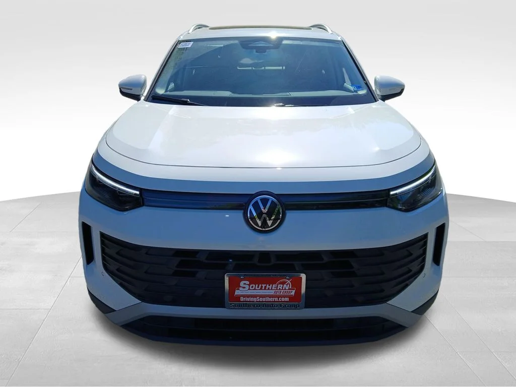 New 2026 White Volkswagen 2.0T SE image 8