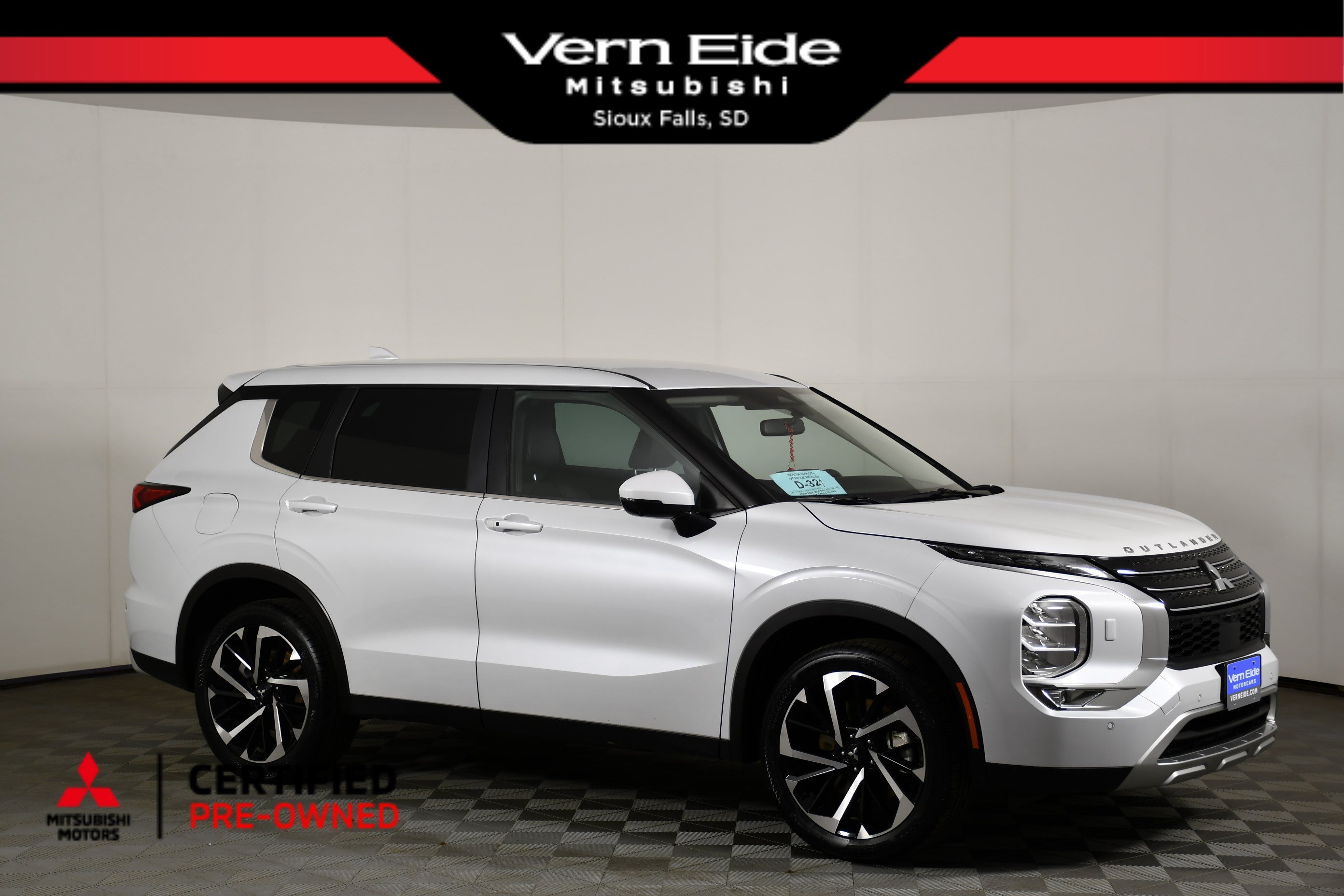 2023 Mitsubishi Outlander SE S-AWC's photo