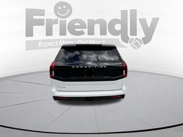 New 2026 Star White Metallic Tri-Coat Ford Active image 8