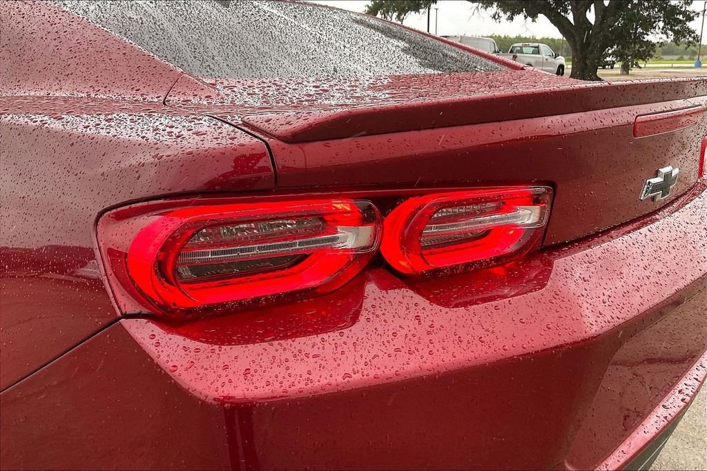 Used 2021 Red Chevrolet 1LT image 18