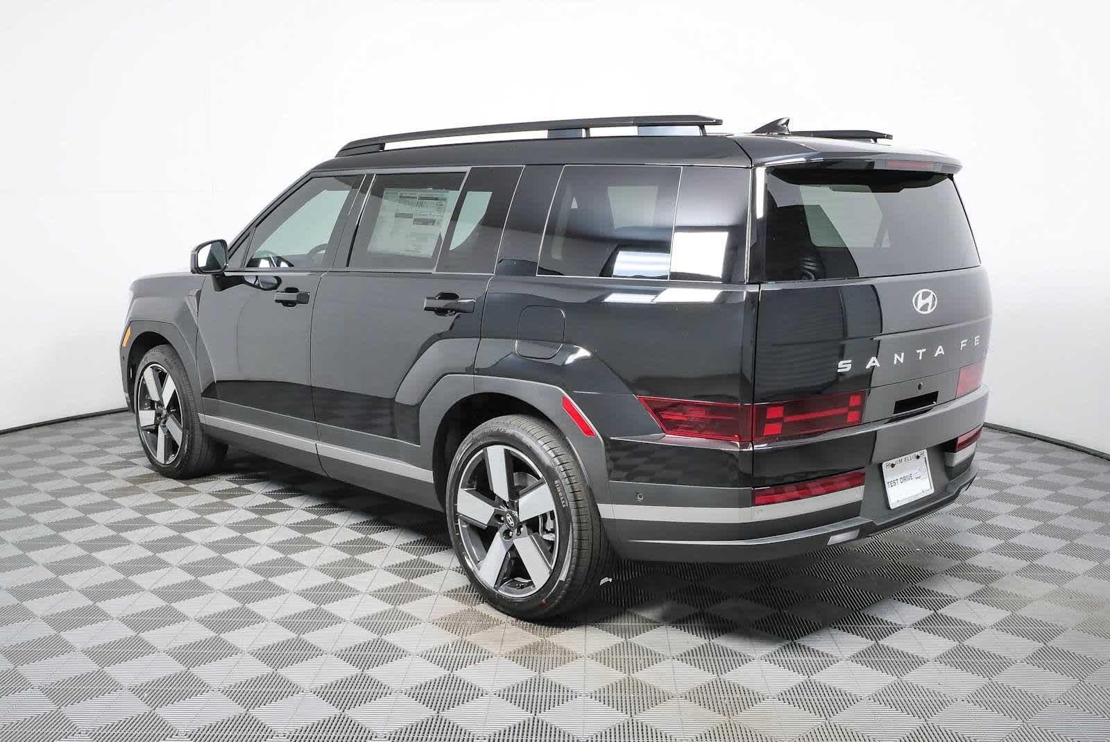 New 2026 Phantom Black Hyundai Limited image 7
