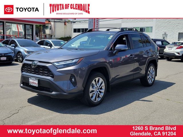 2024 Toyota RAV4 XLE Premium