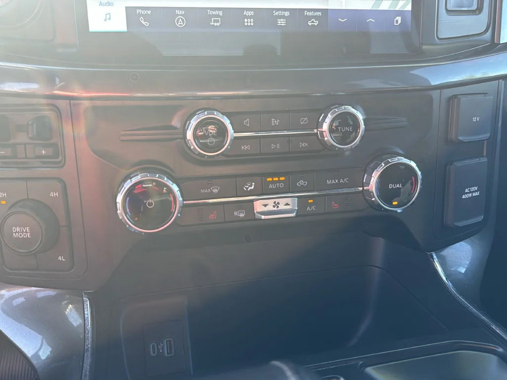 Used 2023 Gray Ford XLT image 20