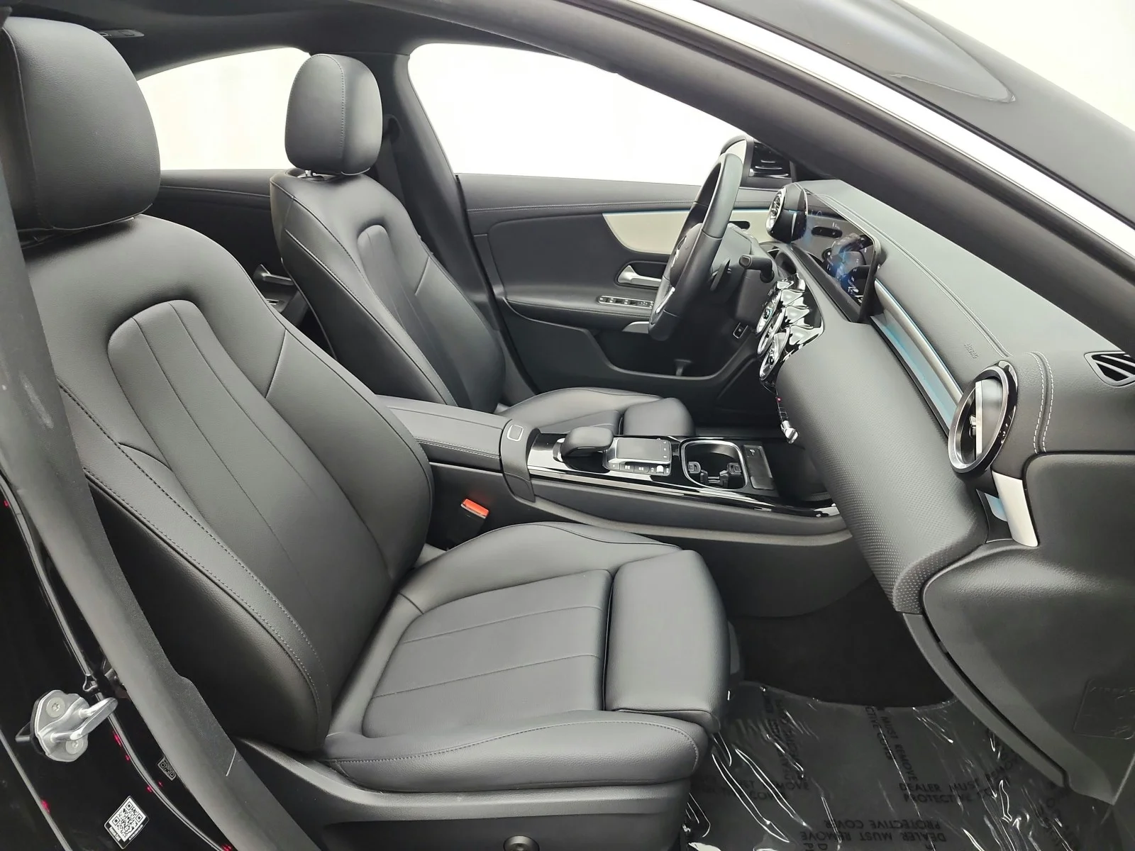 Used 2023 Night Black Mercedes-Benz CLA 250 Coupe image 19