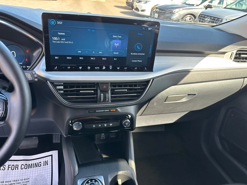 Used 2025 Black Ford Platinum image 18