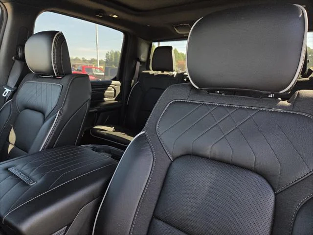 New 2026 Diamond Black Crystal Pearl-Coat Exterior Paint RAM Limited image 22
