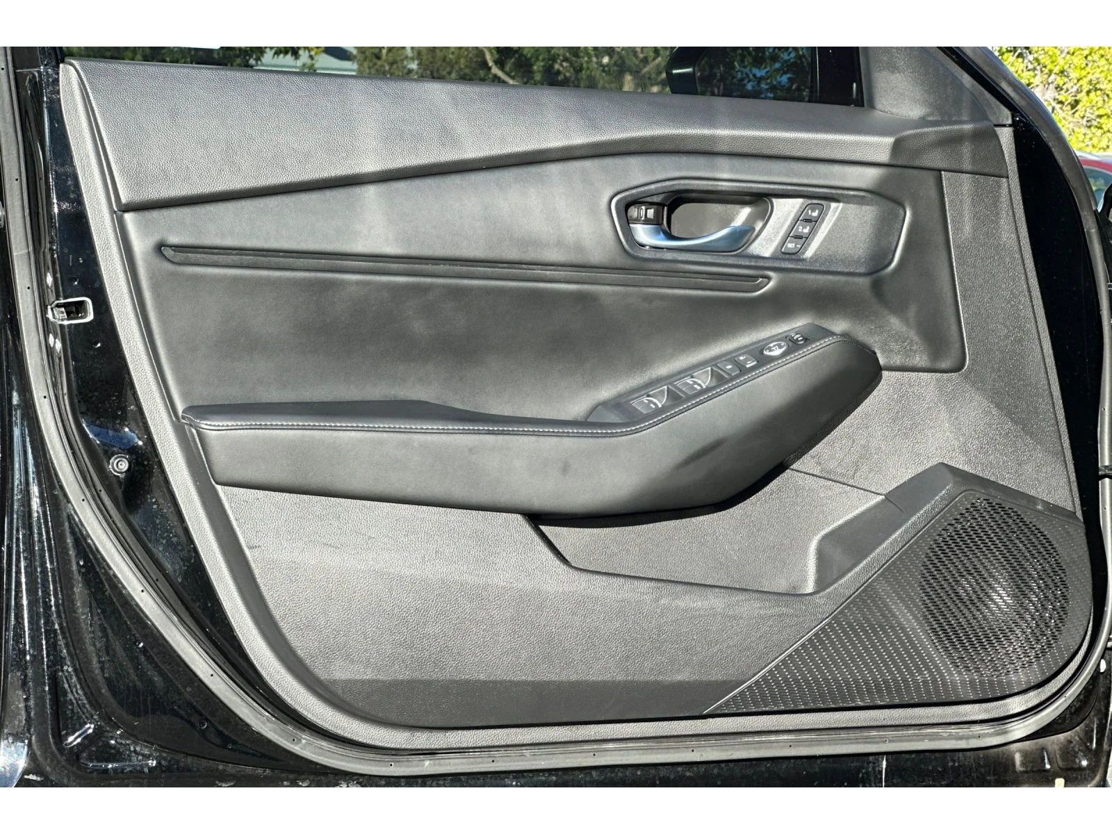 Used 2025 Crystal Black Pearl Honda Sport-L image 11