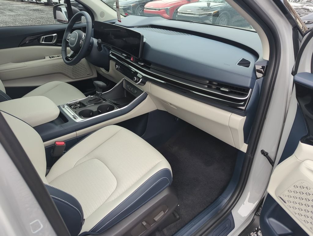 New 2026 Ceramic Silver Kia SX Prestige image 39