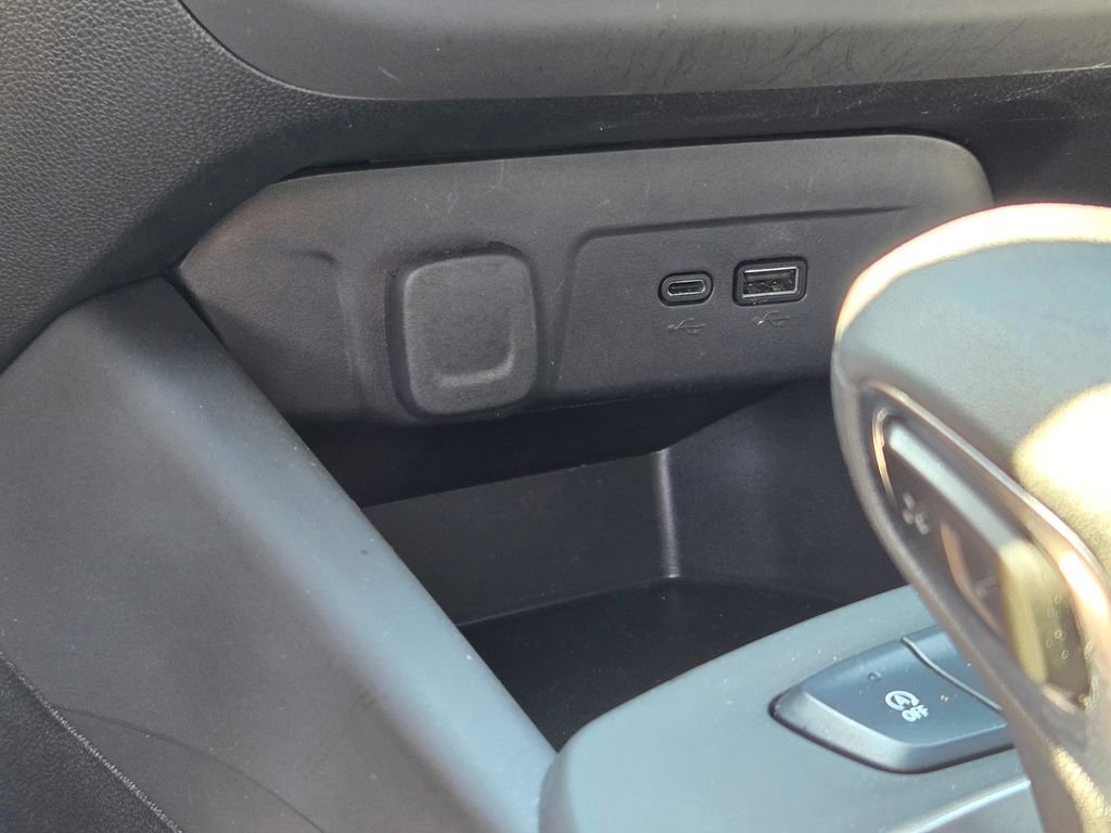2024 Chevrolet Trax RS - Photo 36