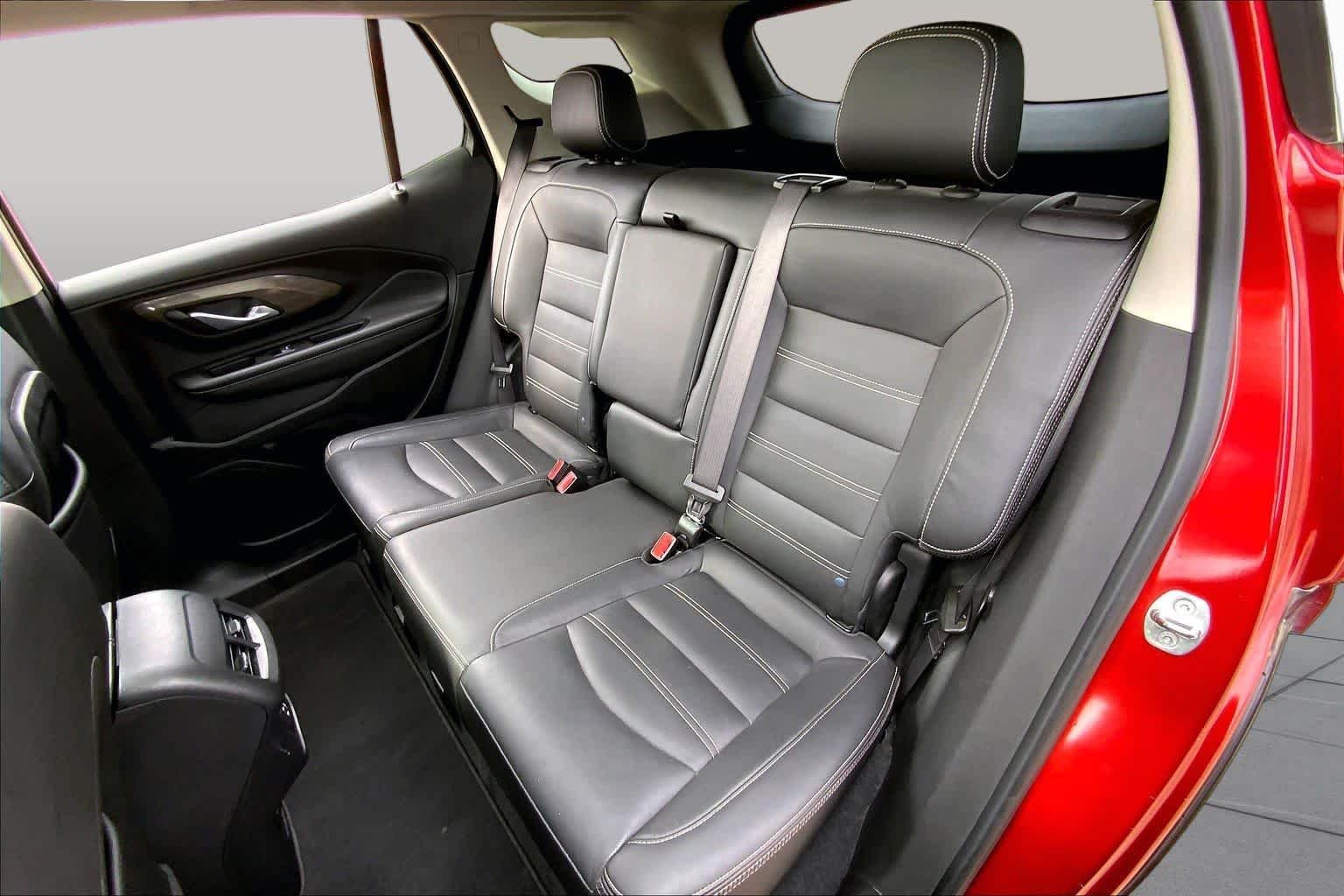 Used 2023 Volcanic Red Tintcoat GMC Denali image 21