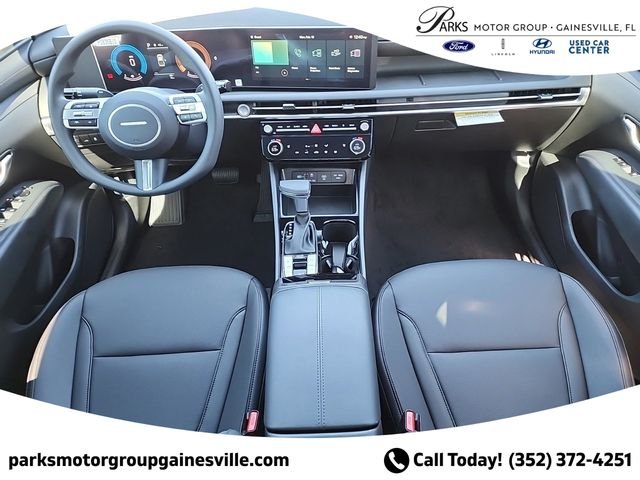New 2025 White Hyundai SEL image 10